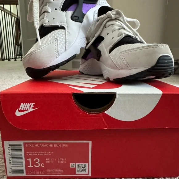 preschool Nike Huarache Run size 13C - Picture 2 of 3